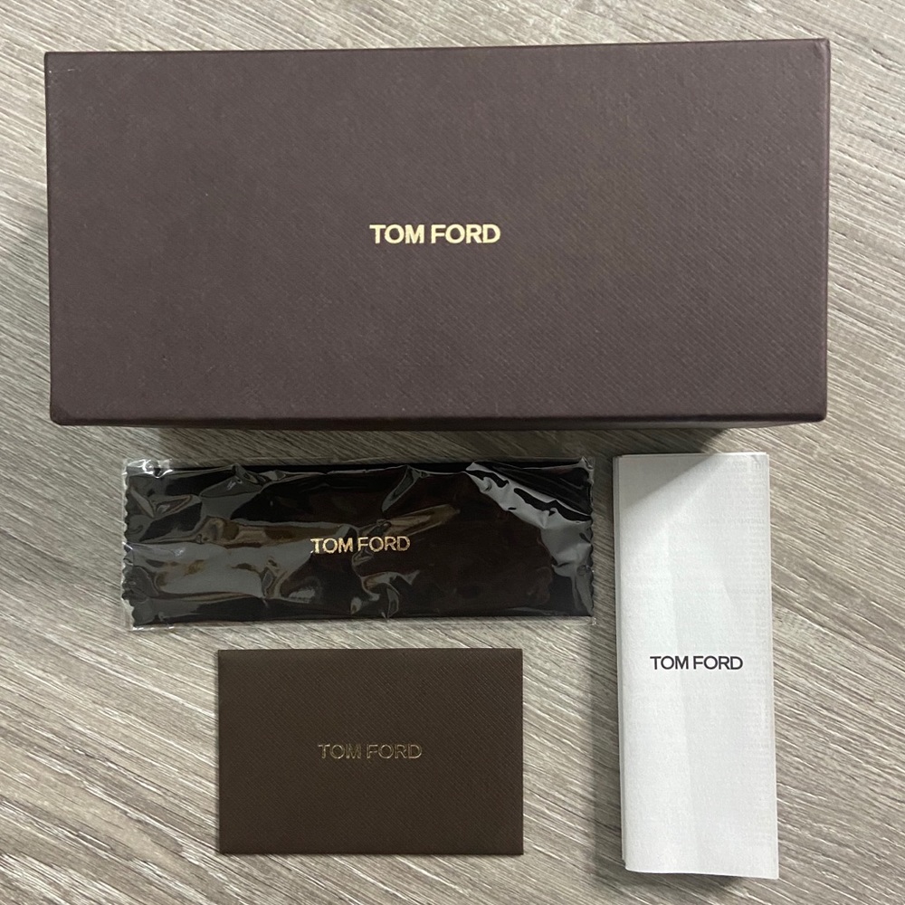 Authentic Tom Ford Sunglasses Packaging, Wipe - image 1